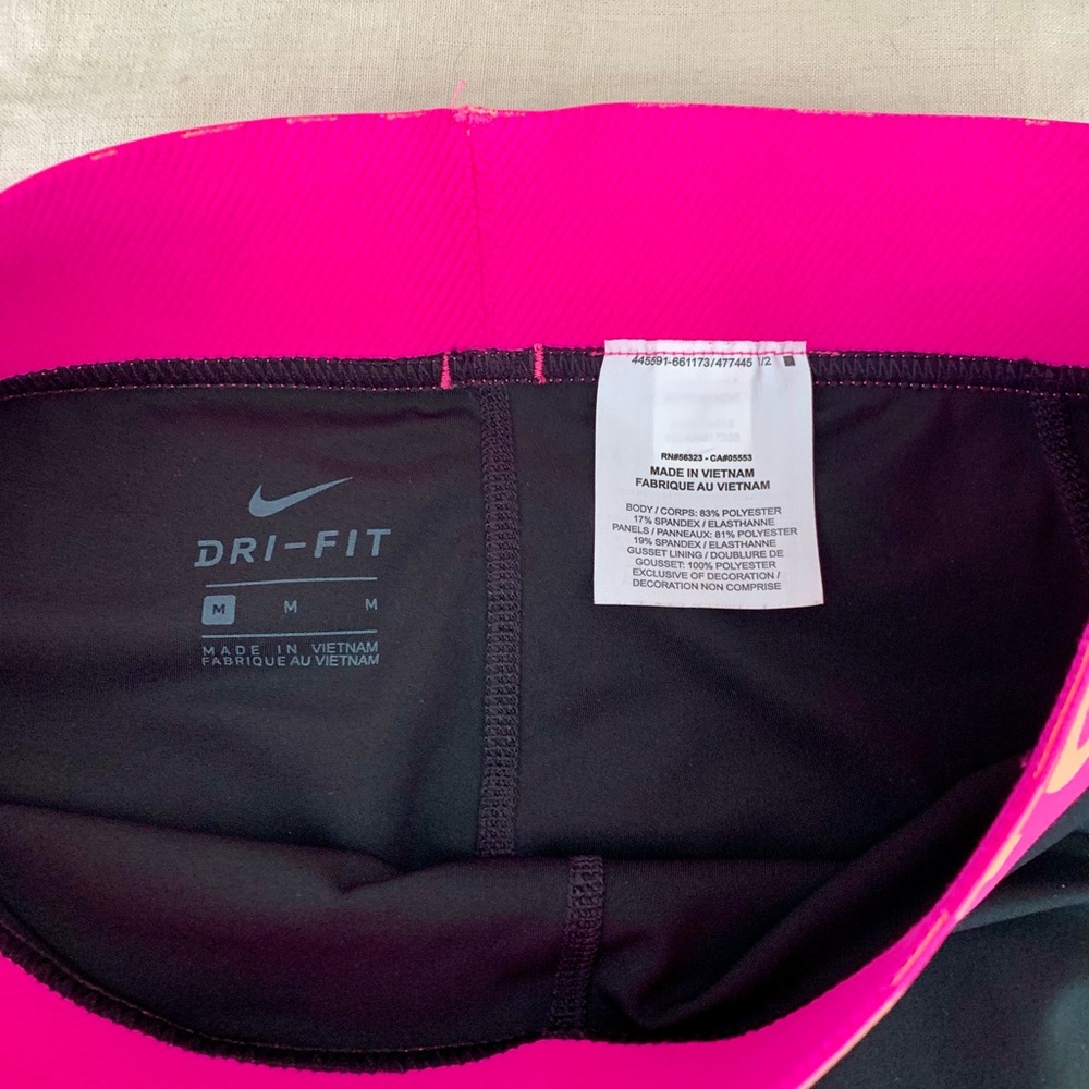 Nike Pro tights. - Picture 5 of 5